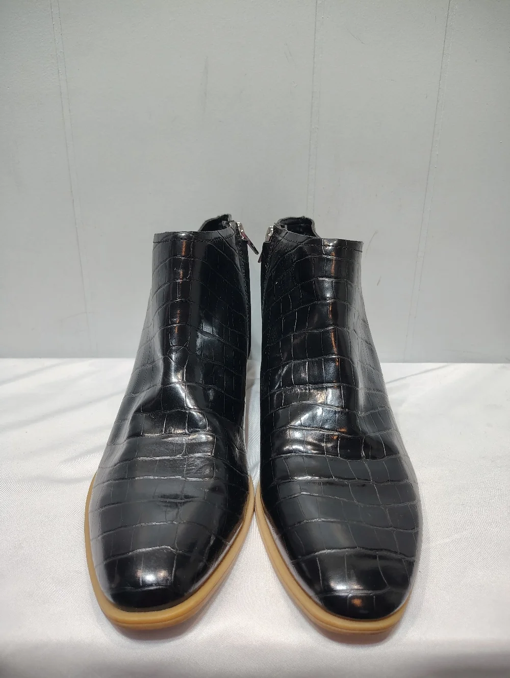 Dolce Vita Black Croc Embossed Ankle Boots Size‎ 11 Block Heel Zip Booties